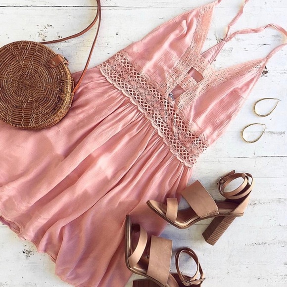 mura boutique Dresses & Skirts - Super cute crochet dress